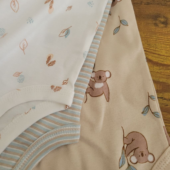 Baby Carter's Size 3M, 6M & 24M Bodysuits 3 Pack Beige White Blue Koala NWT - Picture 4 of 5